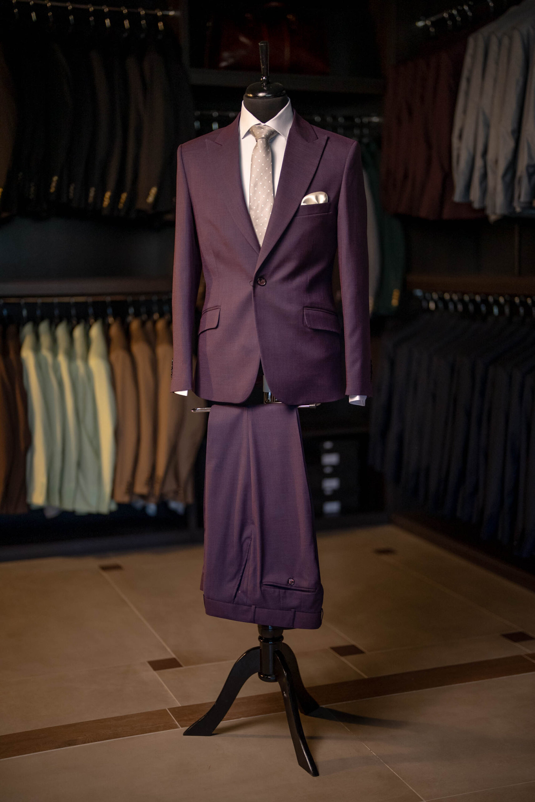 Costum Mov